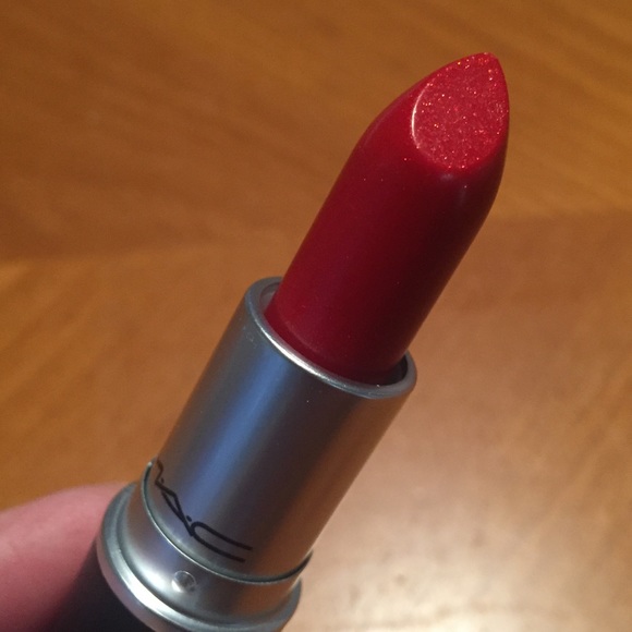 mac lustre lipstick cockney